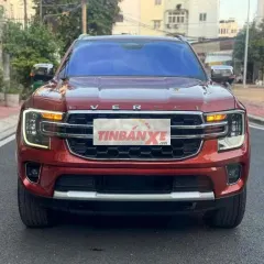 Ford Everest Titan 4x2 2023 Đỏ 30.000 Km