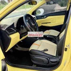 Hyundai Accent 2018 Số sàn Vàng