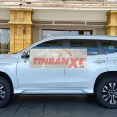 Mitsubishi Pajero Sport Dầu Tự động Trắng