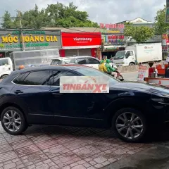 Mazda CX-30 2023 Xanh đen 9000 km