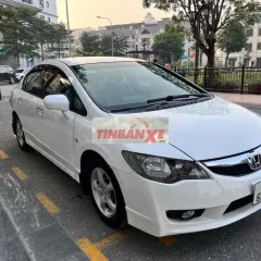 Honda Civic Trắng Tự động Xăng
