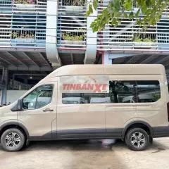 Ford Transit Premium Lướt 2 Vạn Giá 8₫