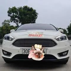 Ford Focus Titanium 2016 Trắng 79.4xx km
