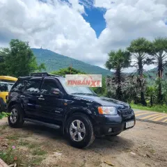 Ford Escape 2004 Đen