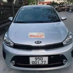 KIA Soluto 2019 màu Bạc