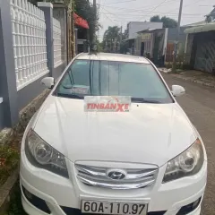 Hyundai Avante 2012 số tự động Trắng