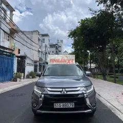 Mitsubishi Outlander 2019 Số tự động 7 chỗ Xám