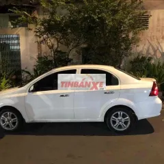 Chevrolet Aveo Trắng 5 chỗ