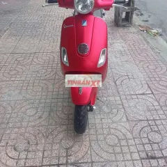 Piaggio Vespa 125 FI 2012 màu Đỏ