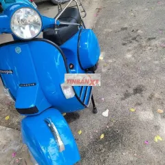 Vespa PX 150 Xanh Ý có đề, pha nhớt Tự động