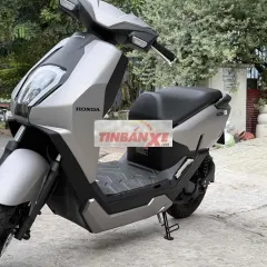 Xe máy điện Honda Icon e: Bạc 900km