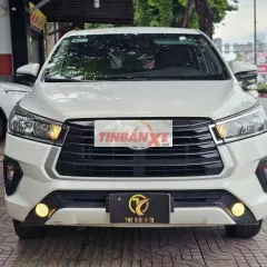 Toyota Innova 2.0 MT 2020 Trắng Số sàn