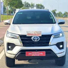 Toyota Fortuner 2021 Trắng Tự động giá rất tốt