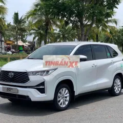 Toyota Innova Cross V 2024 Trắng