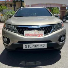 Kia Sorento 2015 Xăng Tự động Vàng cát 80.000 km