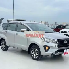 Toyota Innova 2.0E MT 2021 Bạc Số sàn
