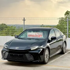 Toyota Camry Top HEV 2026 Hybrid - Đủ màu