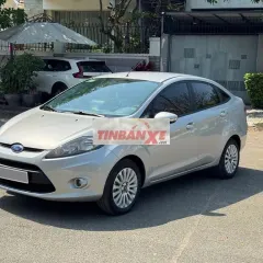 Ford Fiesta 1.6 Tự động 2012 Bạc