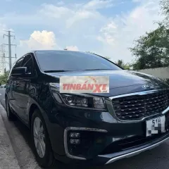 Kia Carnival Luxury 7 chỗ máy dầu số tự động!