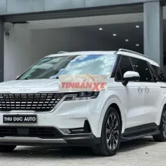 Kia Carnival 2.2d signature 2023 trắng máy dầu