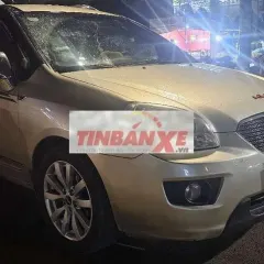 Kia Caren 2012 Tự động Vàng cát