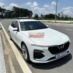 VinFast Lux A Base 2020 Trắng 40k km