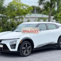 VinFast VF7 Plus 2025 Trắng 13000 km 2 cầu