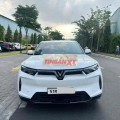 VinFast VF9 Eco Trắng 2025