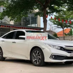 Honda Civic E CVT 2019 Trắng Tự động
