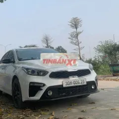 Kia Cerato Luxury 2019 18000 km Trắng