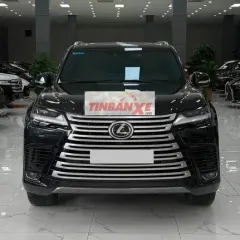Bán Lexus LX600 Urban 7 chỗ màu Đen. Xe cực đẹp.