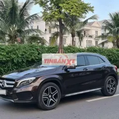 Mercedes GLA 250 4Matic 2015 màu nâu