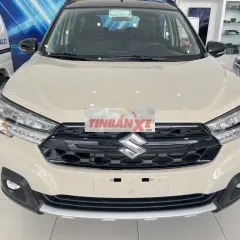 Suzuki XL7 Hybrid 2026 trắng ngà giao ngay
