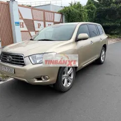 Toyota Highlander Limited AwD