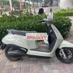 VinFast Evomax 2026 Xám 1223km