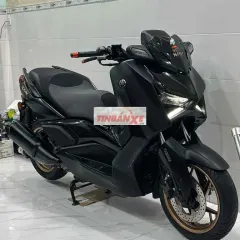Yamaha XMAX 300