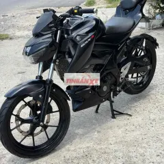 Suzuki GSX-S Đen