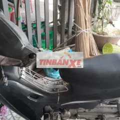 Xe máy màu Đen