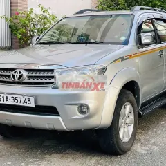 Fortuner máy dầu 2009 Số tay Bạc rất đẹp.