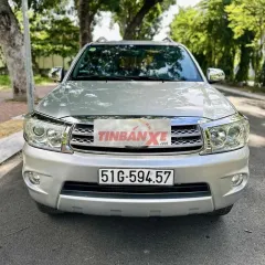 Toyota Fortuner 2010 Tự động 2 Cầu Máy Xăng