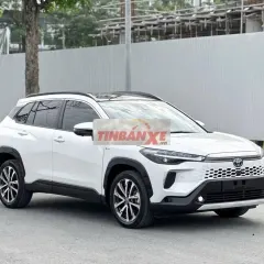 Toyota Cross HEV 2024 màu trắng