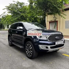 Everest Titanium 4x2 2021 Xanh Cavansite zin