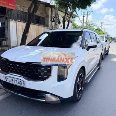 Kia Carnival signature 2024 trắng 37.000 km