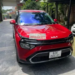 Kia Carens 7 chỗ màu Đỏ