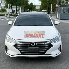 Elantra 2.0Gls 2021 Trắng 7 vạn zin