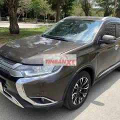 🚗 cho thuê Mitsubishi Outlander 7 chỗ – xe đẹp