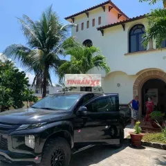 Mitsubishi Triton 2019 2.4 Mivec 4x4 AT Đen