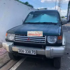 Mitsubishi Pajero V33