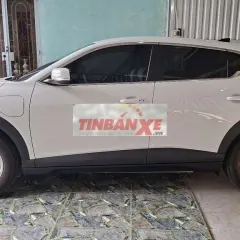 VinFast VF6 EcoE 2025 Trắng 10000 km