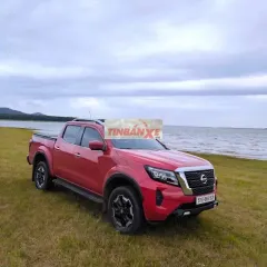 Nissan Navara Đỏ 5 chỗ